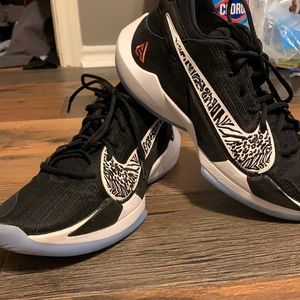 Black and white Nike shoes